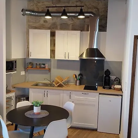Immeuble 3 Centre Historique St Gilles Maisoncarreeconciergerie *