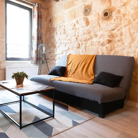 Apartment Immeuble 3 Centre Historique St Gilles Maisoncarreeconciergerie *