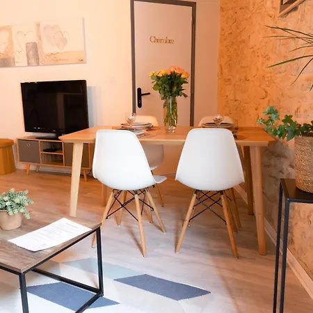 Apartment Immeuble 3 Centre Historique St Gilles Maisoncarreeconciergerie Saint-Gilles (Gard)