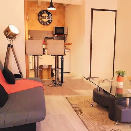 Immeuble 3 Centre Historique St Gilles Maisoncarreeconciergerie Apartment Saint-Gilles (Gard)