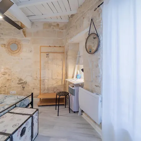 Immeuble 3 Centre Historique St Gilles Maisoncarreeconciergerie Apartmán Saint-Gilles (Gard)